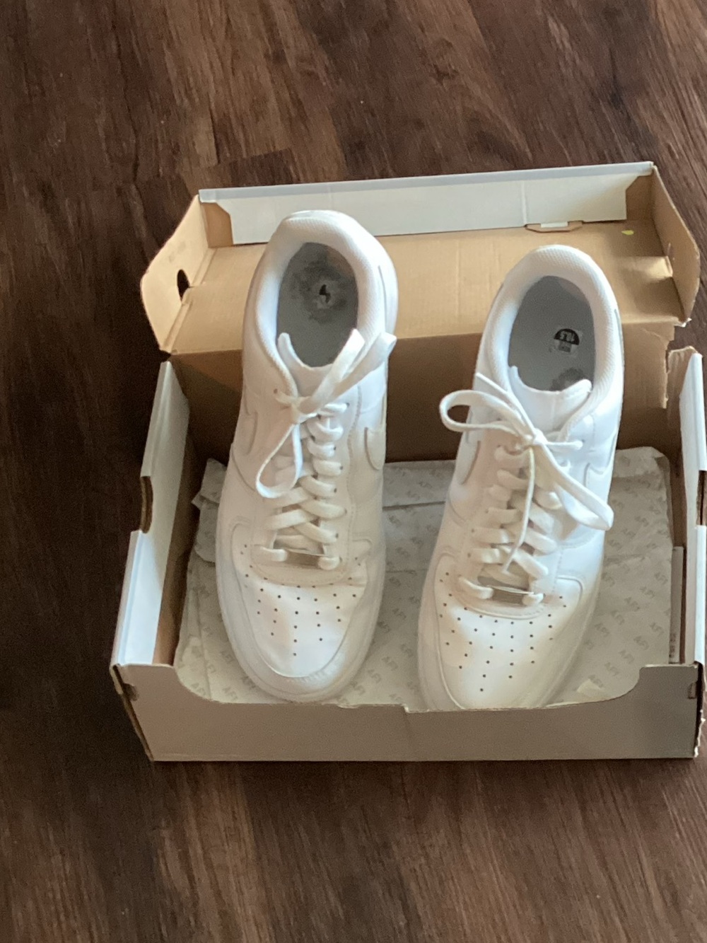 Nike Air Force 1 ‘07 Low Triple White Men’s Size 10.5 CW2288-111 Clean